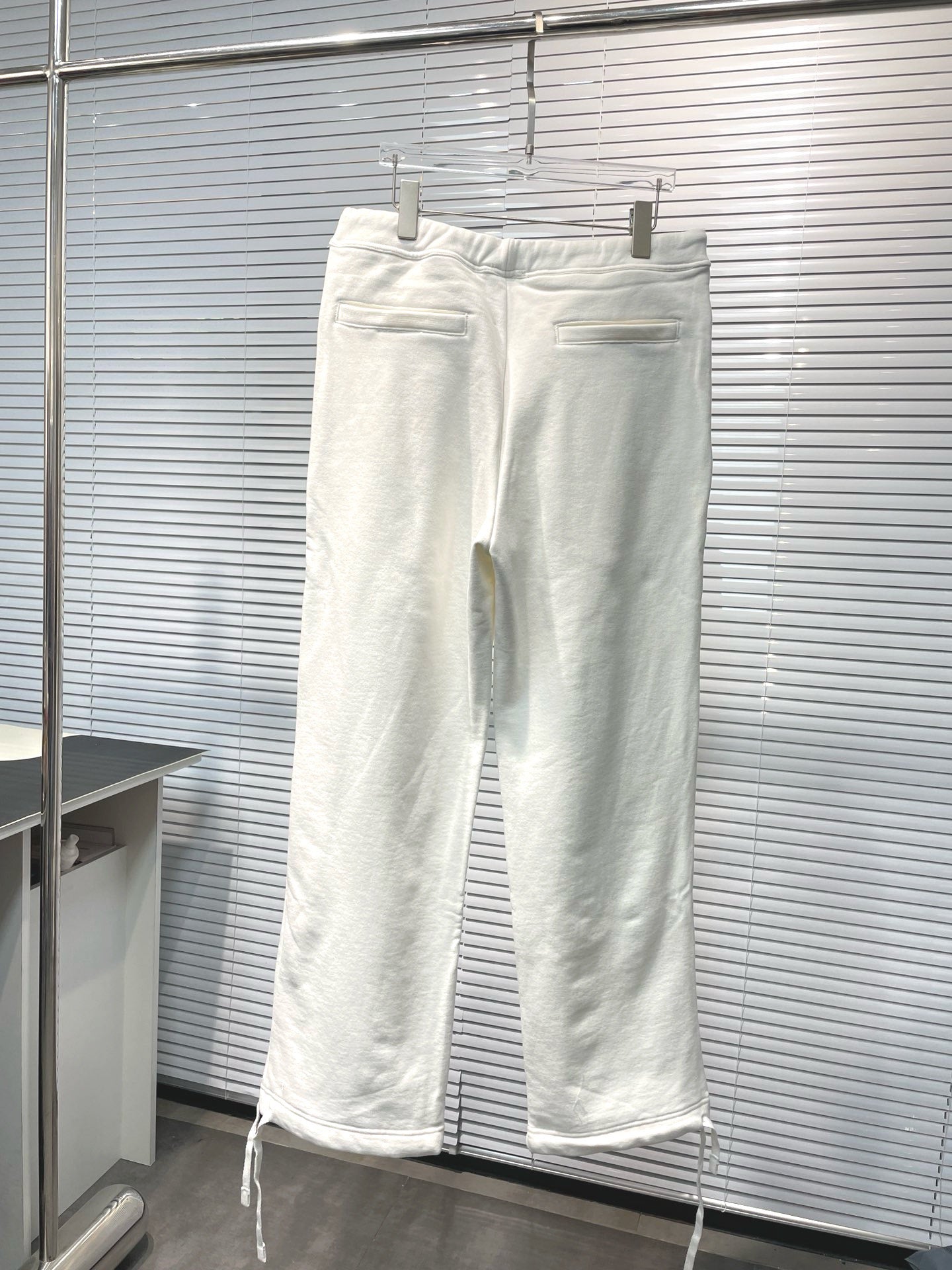 White Pant