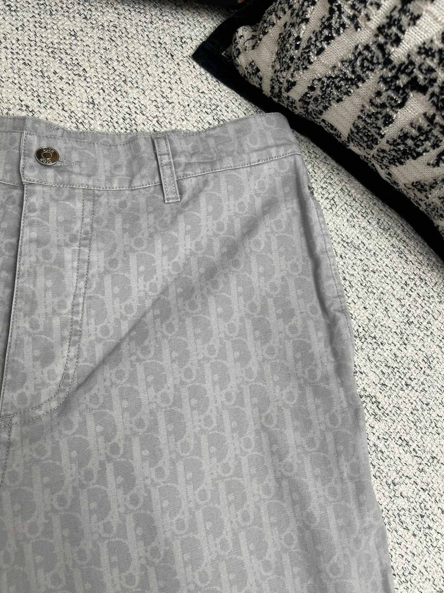 Grey Pant