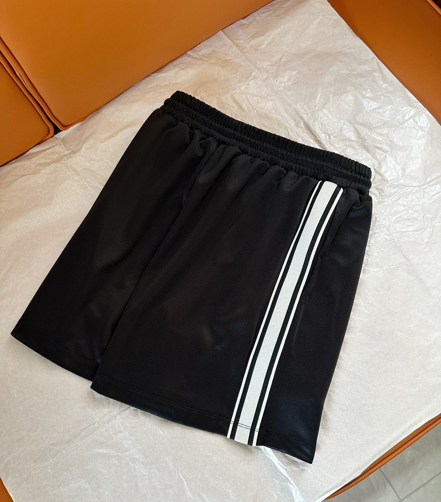 Black White Short