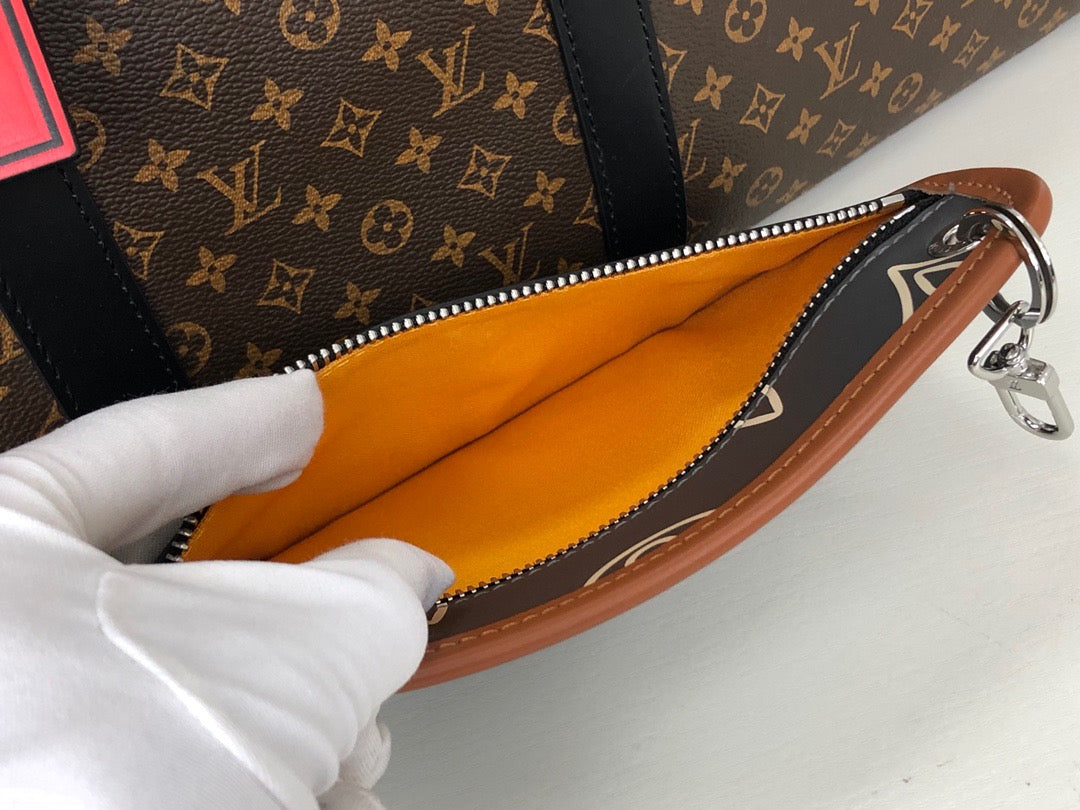 Black and Brown Bags