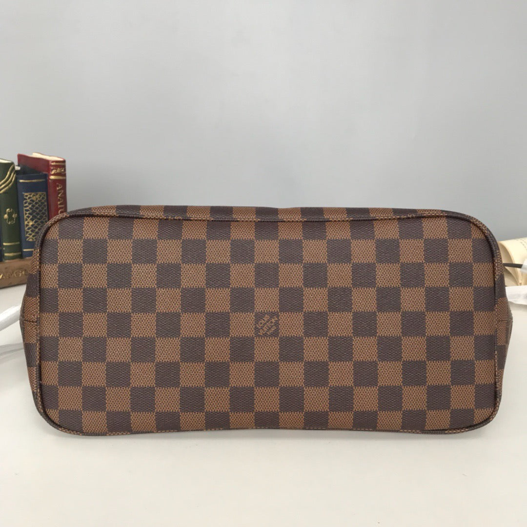 Off White, Olive, Black, Walnut, Coffee, Chocolate and  Brown Bags