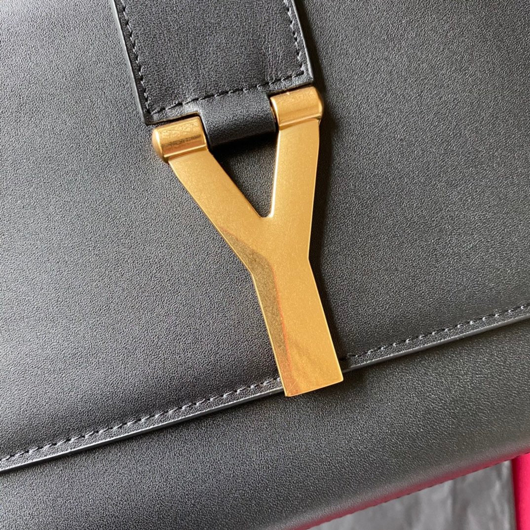 Bolsos negros claros