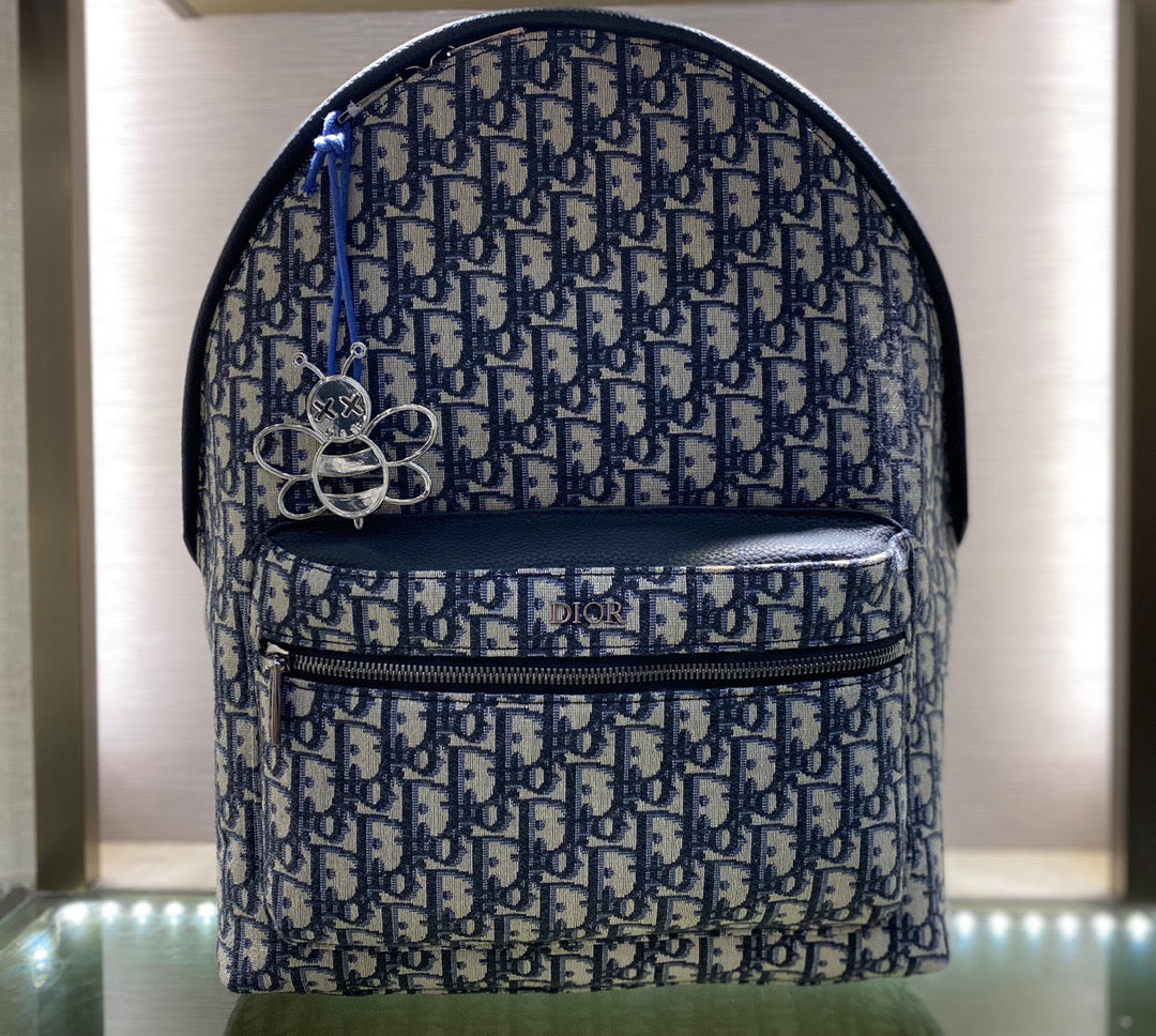 Mehrfarbige Taschen