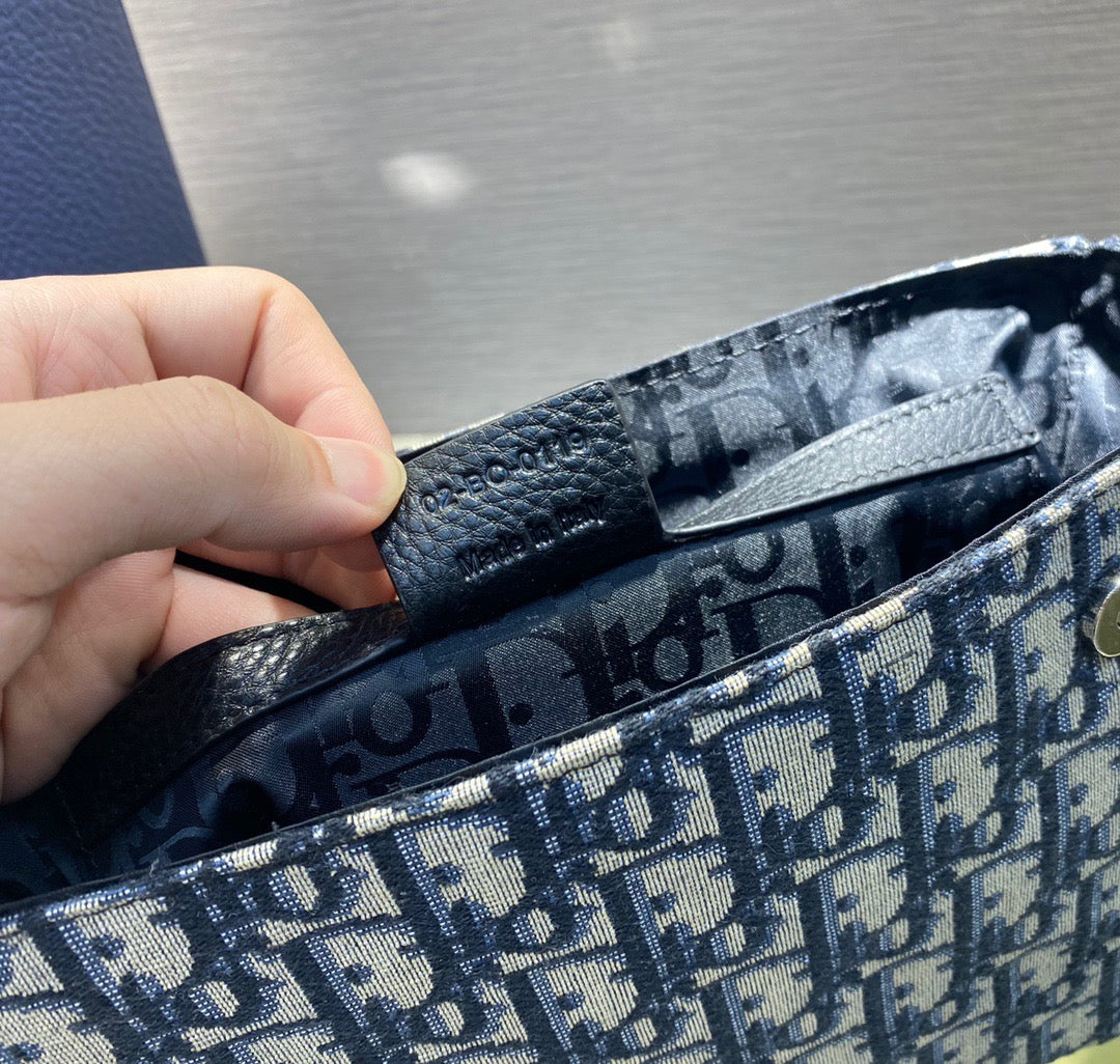 Mehrfarbige Taschen