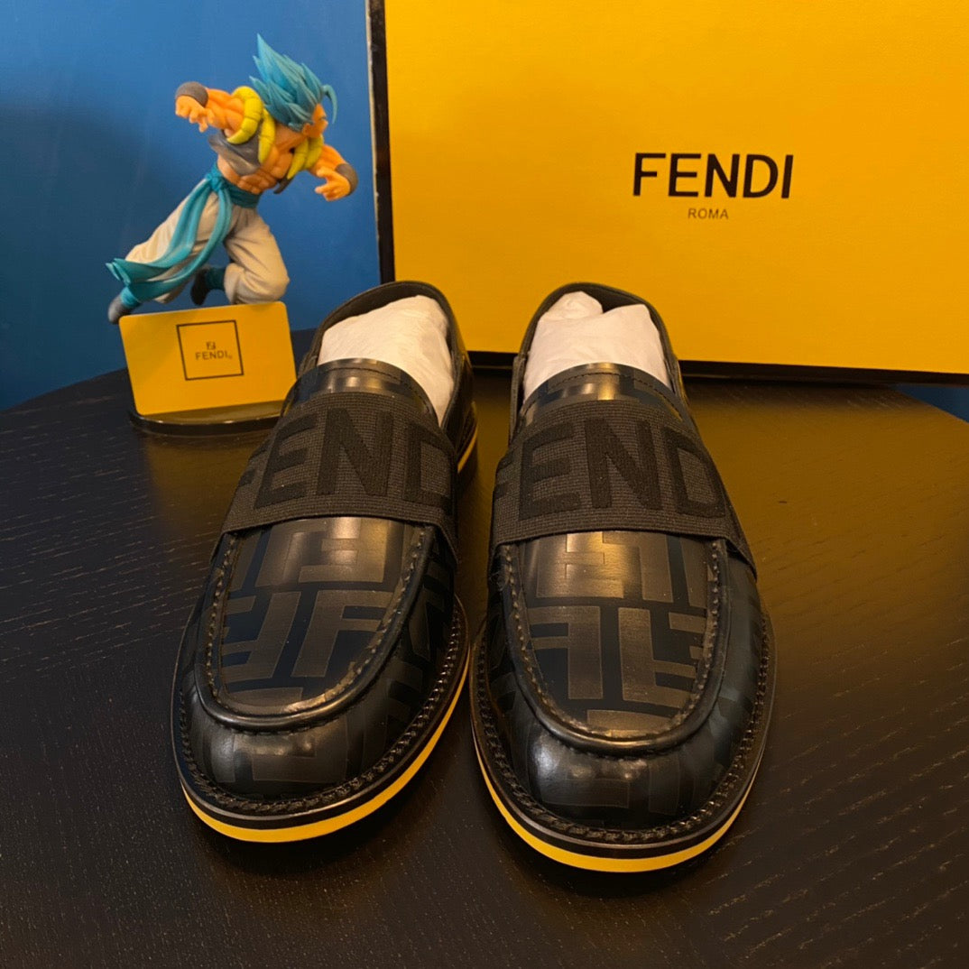 Zapatos negros