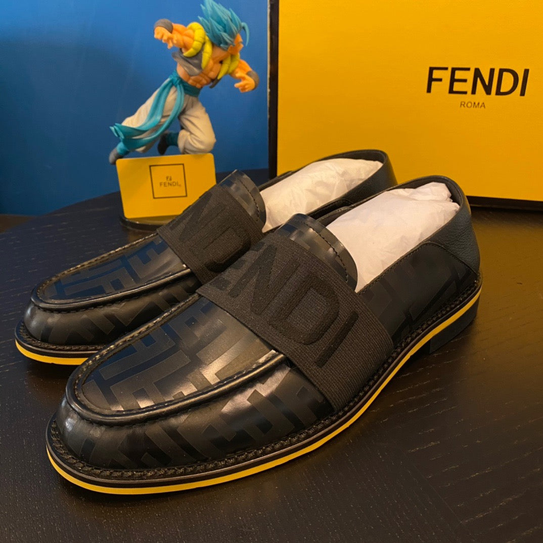 Zapatos negros
