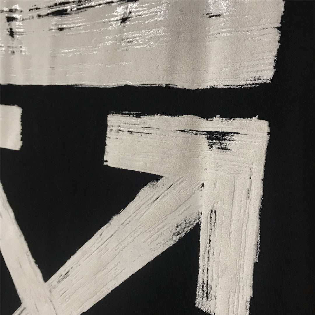 Camisetas blancas y negras
