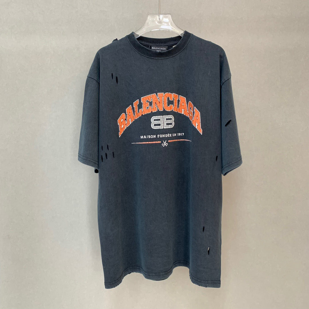 Schwarze T-Shirts