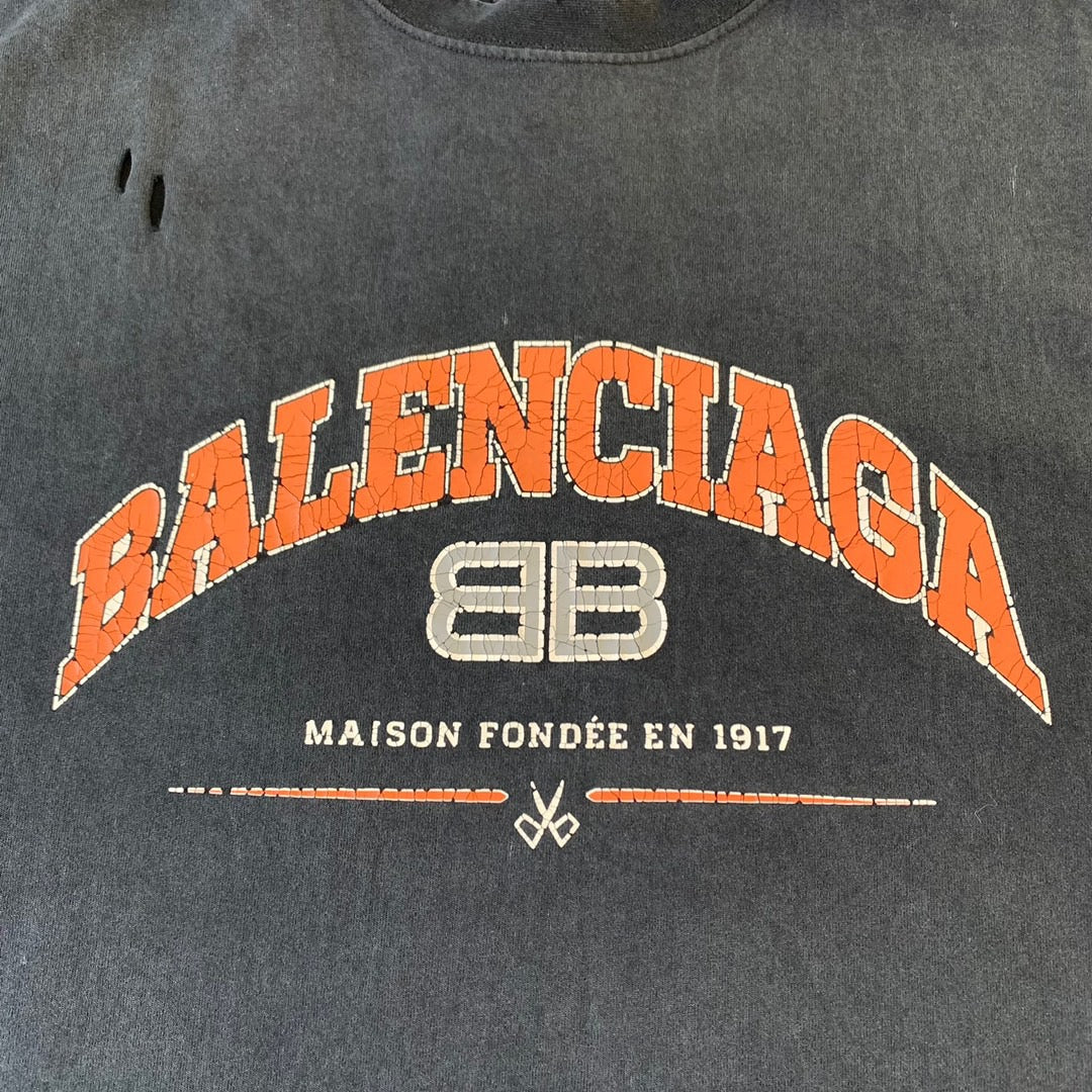 Schwarze T-Shirts