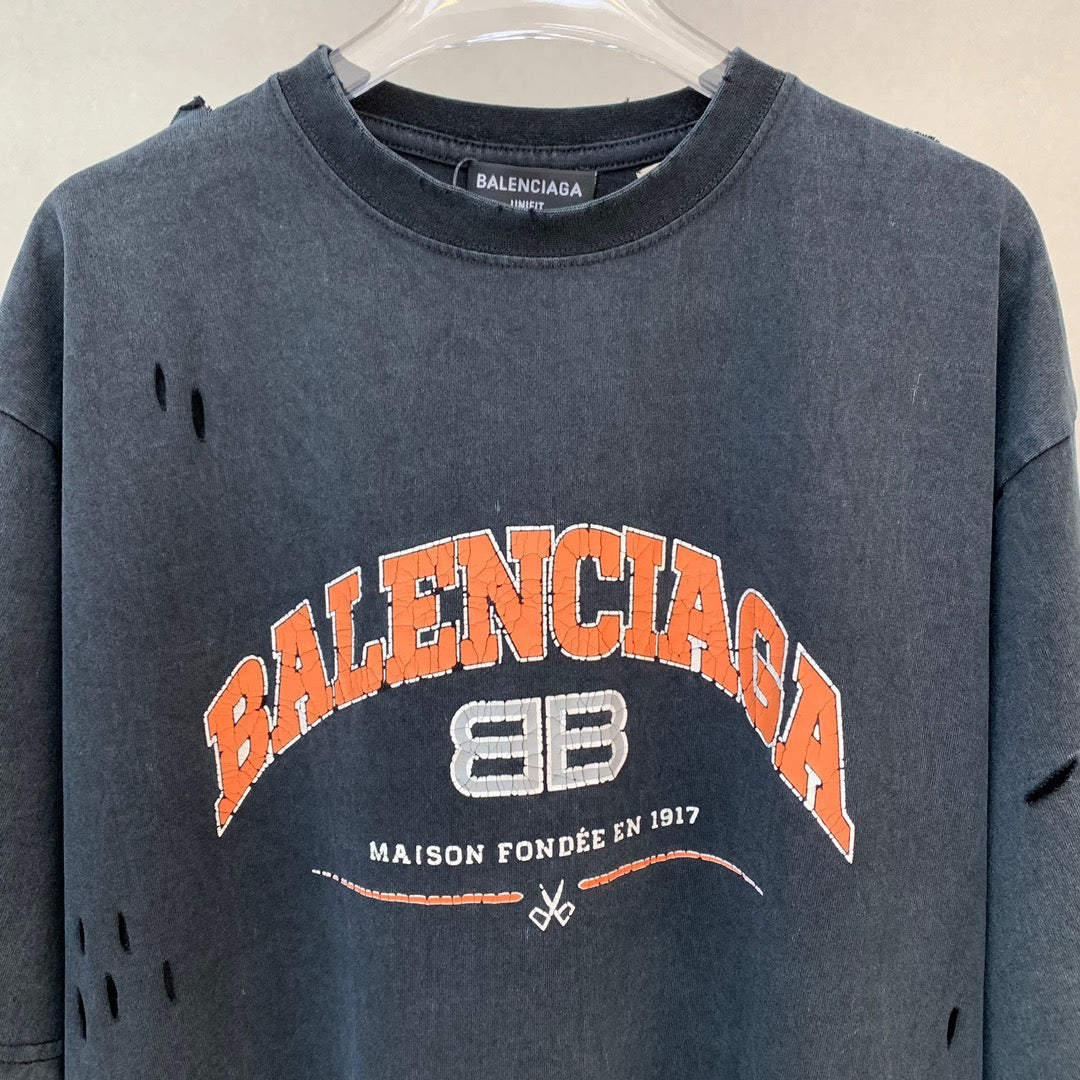 Schwarze T-Shirts