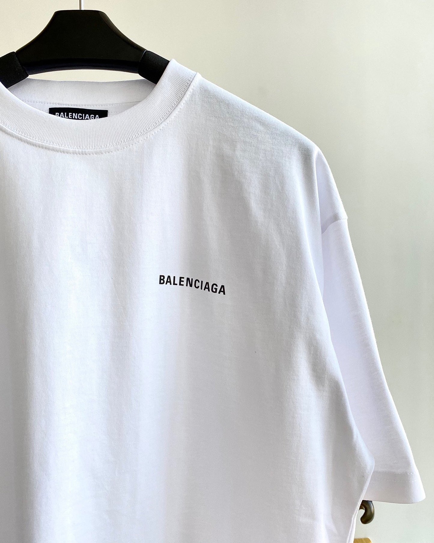 T-shirt - Size XS