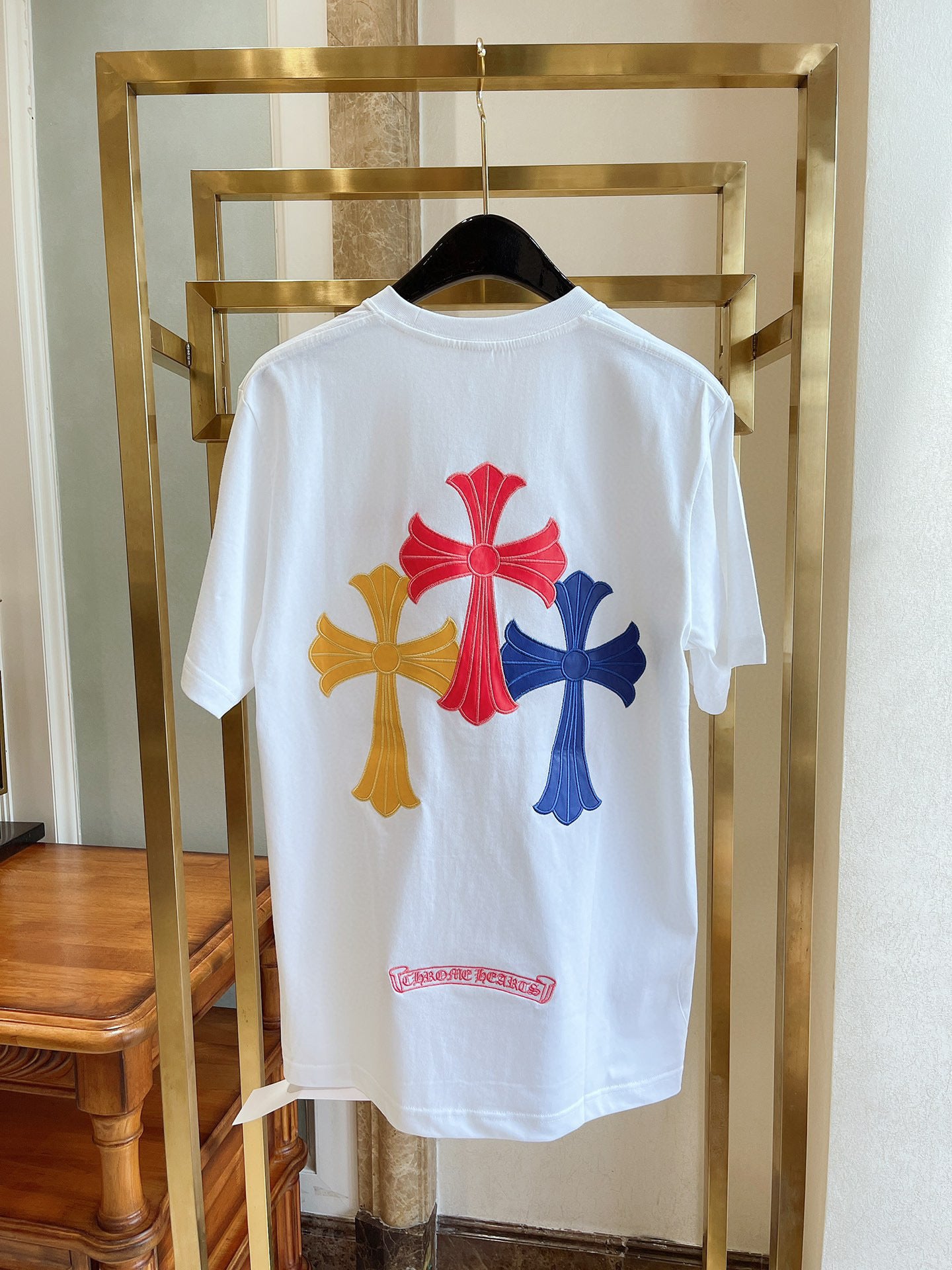 color sheepskin cross Tee - Topmodareps