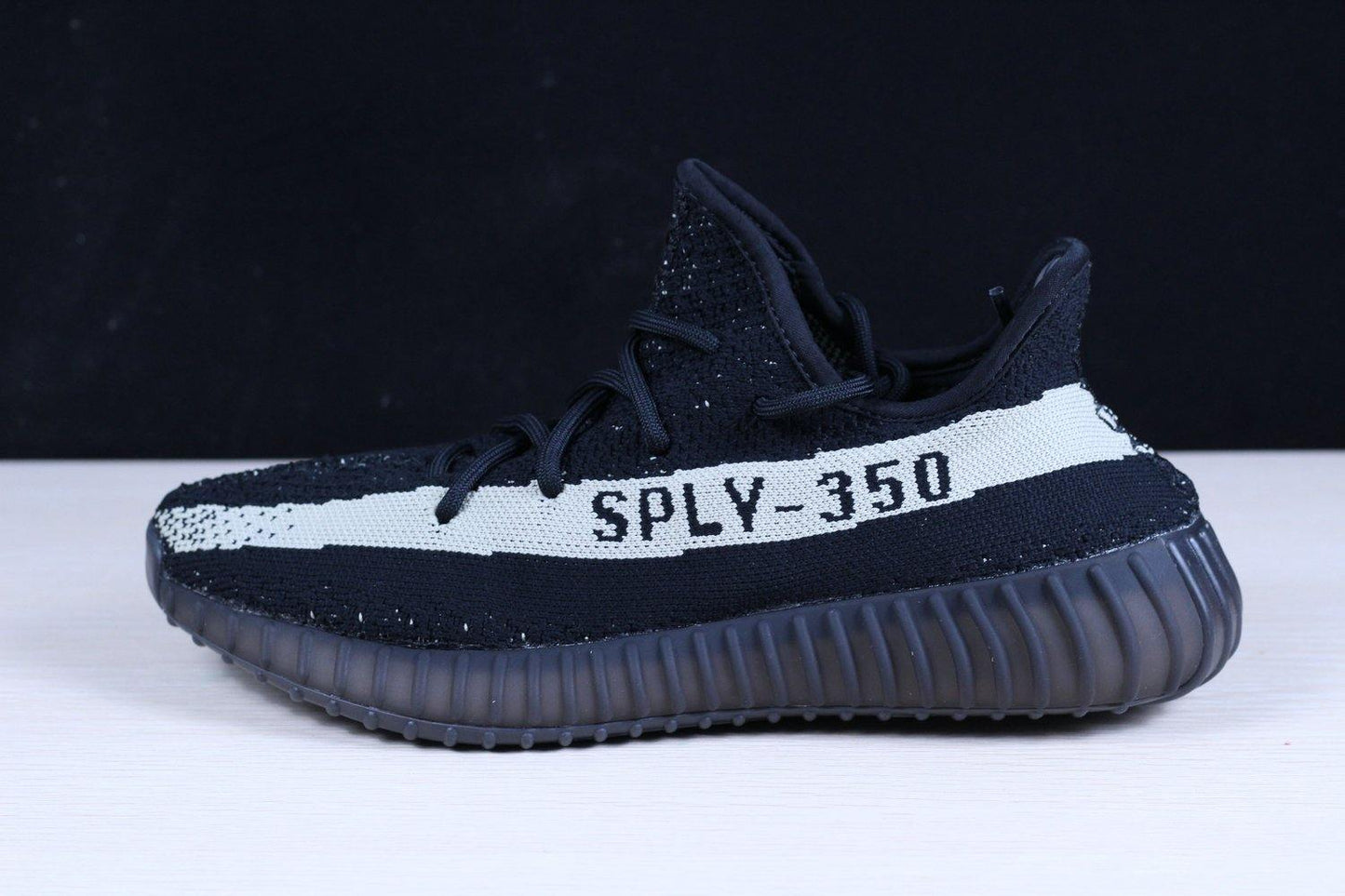 Adidas Yeezy Boost Black White - Topmodareps