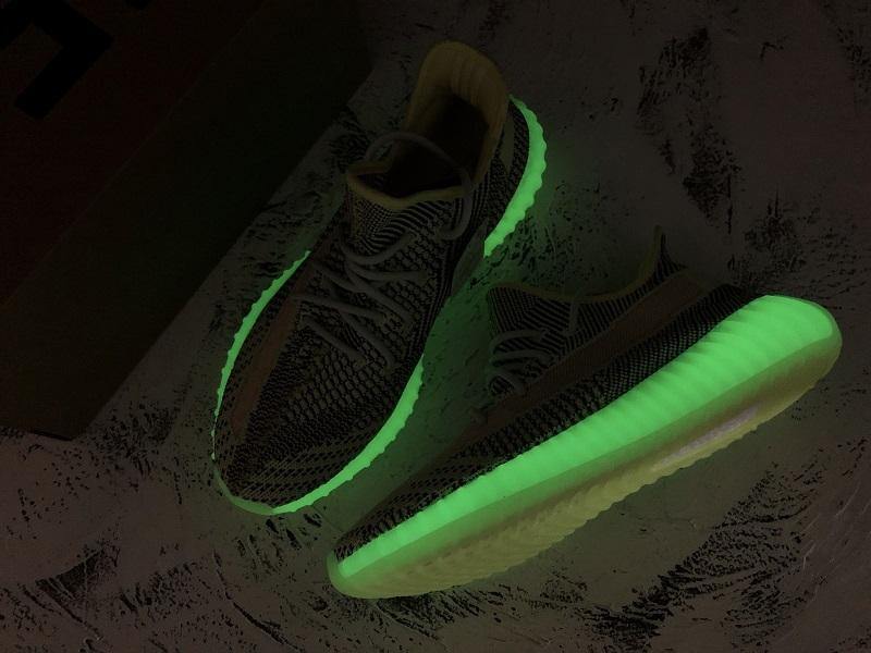 Adidas Yeezy Boost 350 V2 - Topmodareps