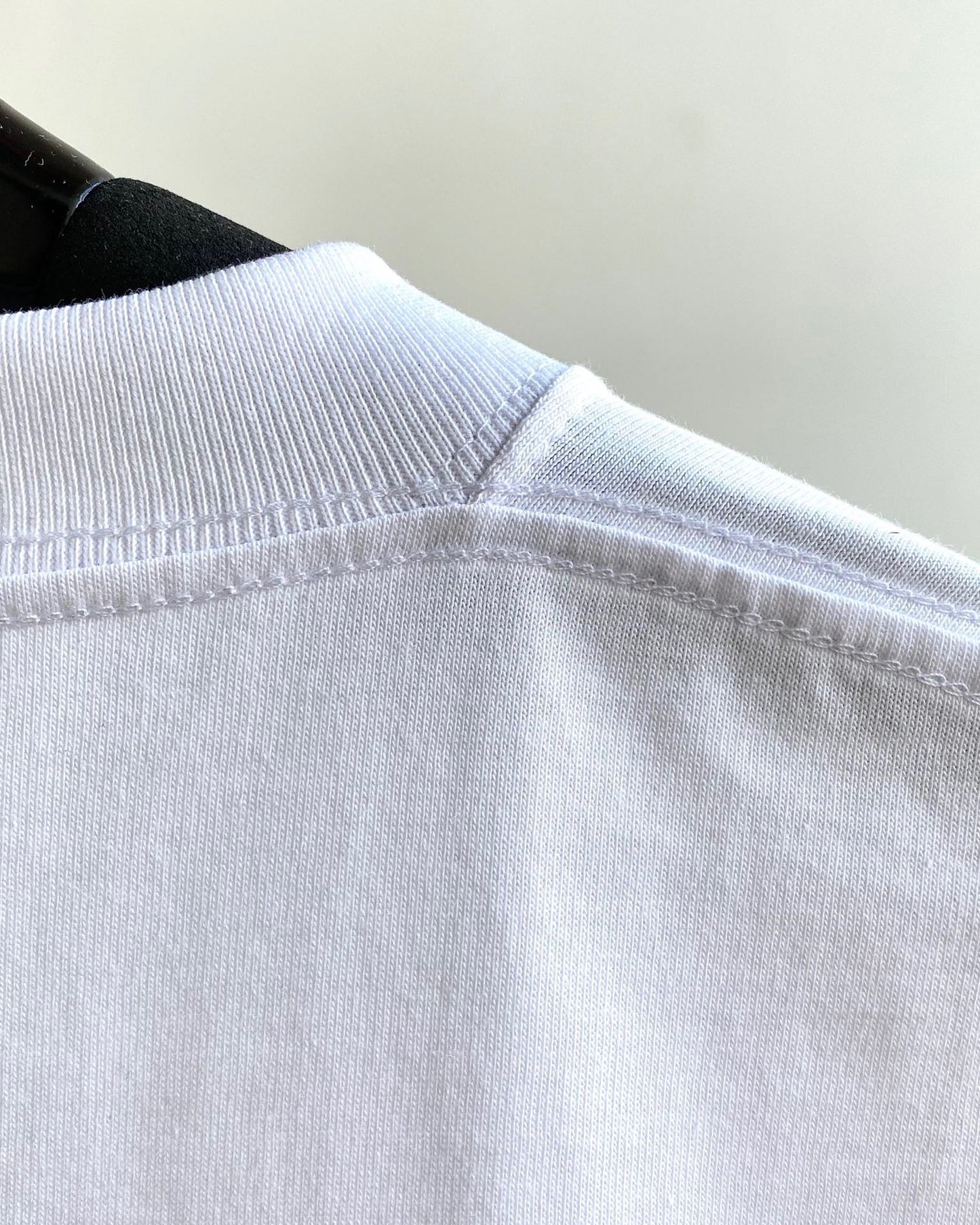 T-shirt - Size XS