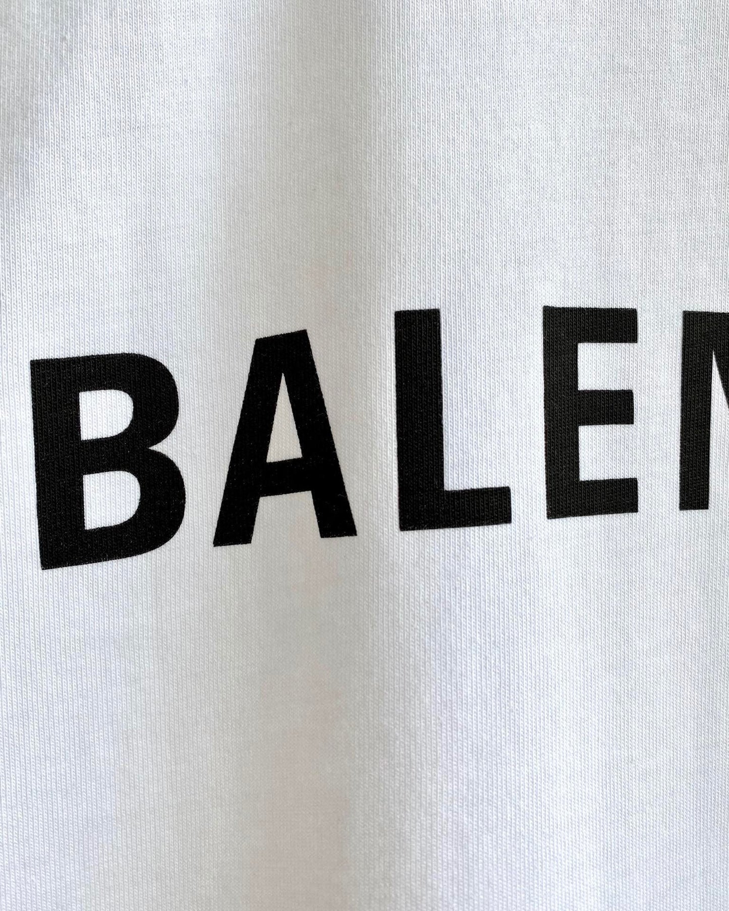 T-shirt - Size XS
